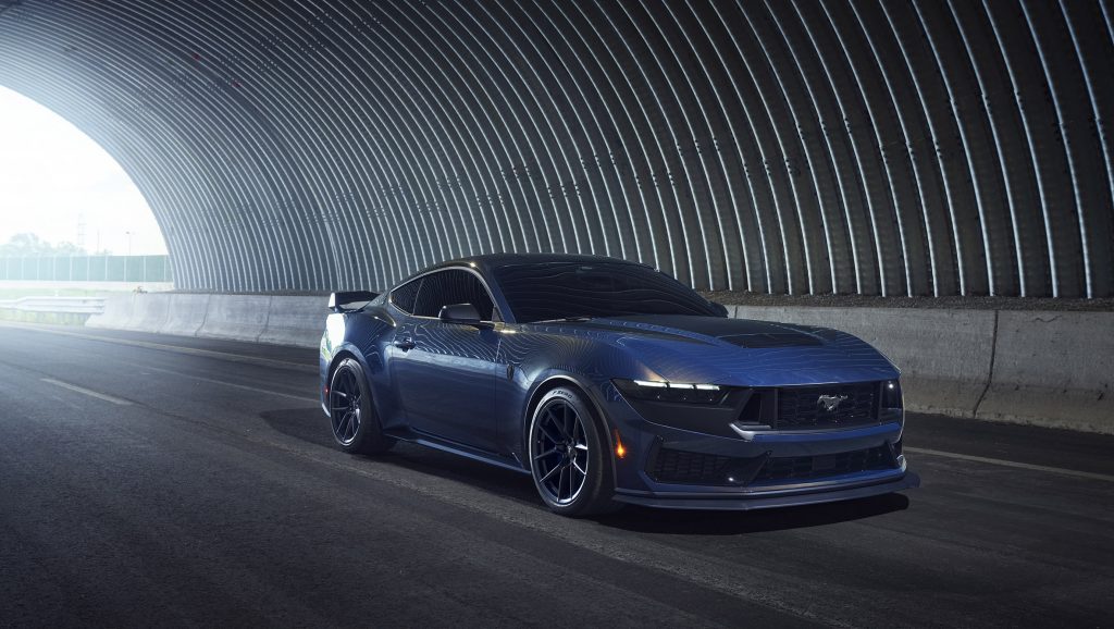 Mustang Dark Horse