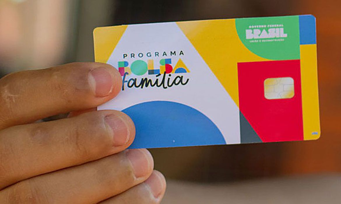 Brasília (DF) — Novo cartão Bolsa Família 2023. Foto: MDAS/Divulgação