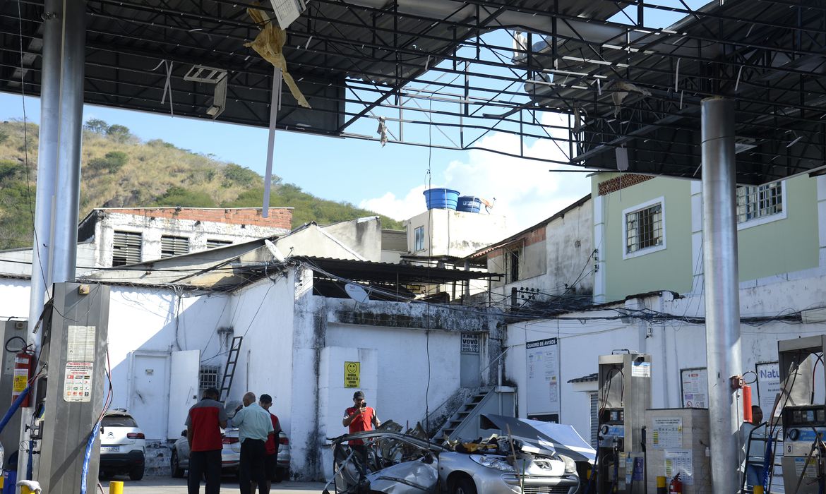 Explosaão 2