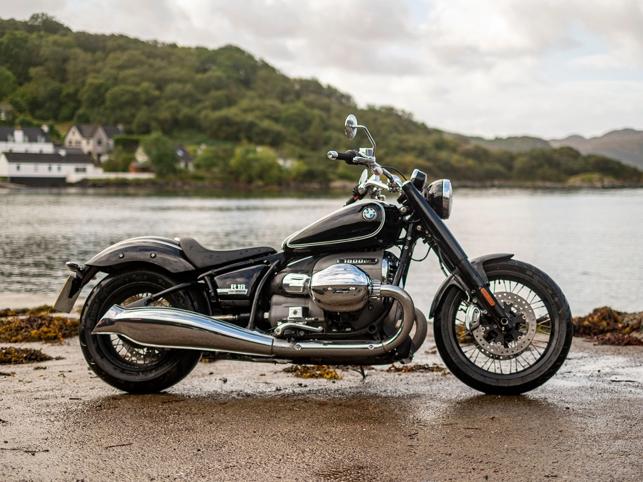 bmw_r18_01