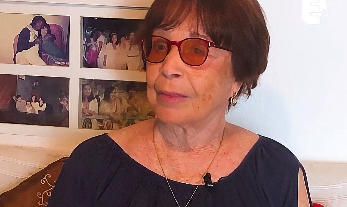 Cantora Cyva, do Quarteto em Cy, morre aos 85 anos