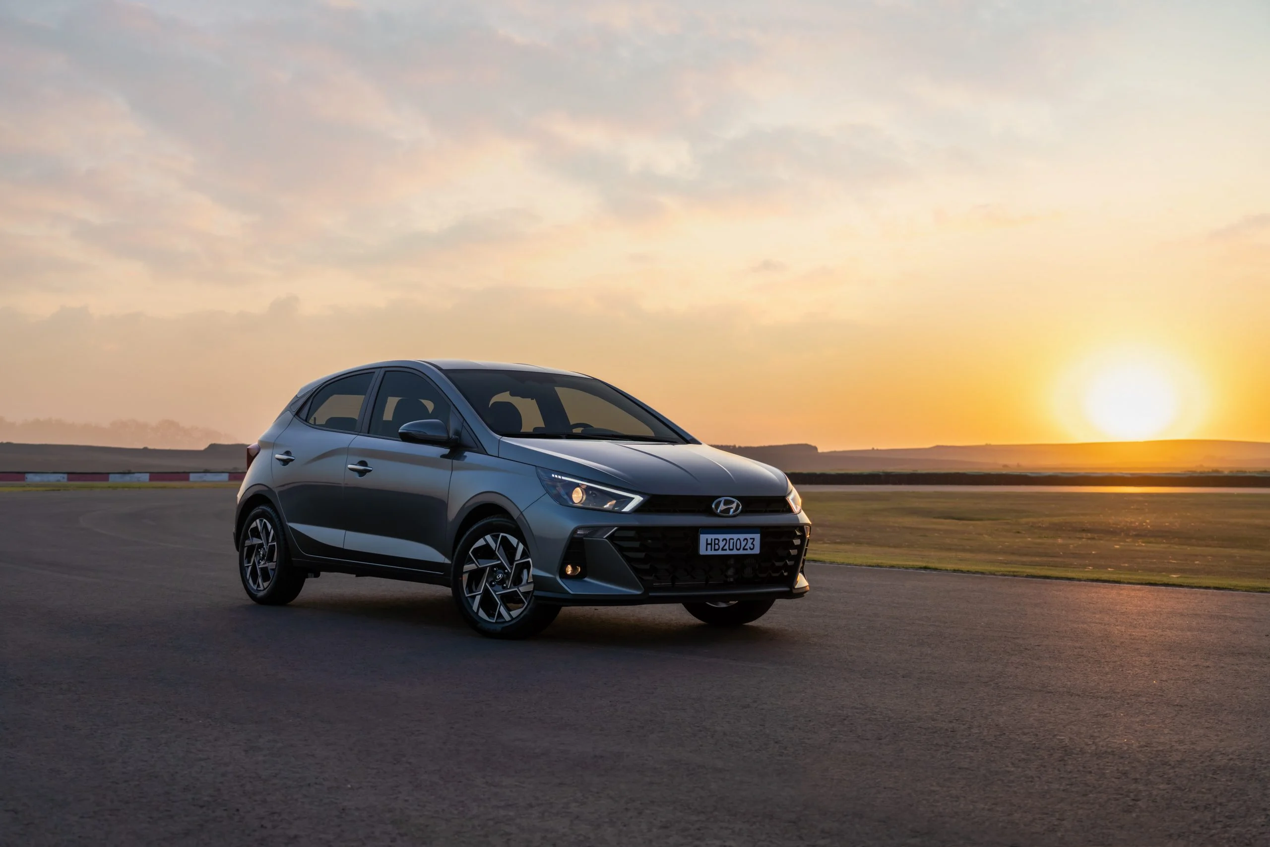 Hyundai 7