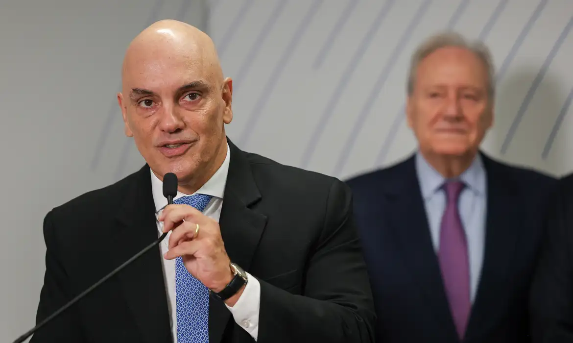 Moraes