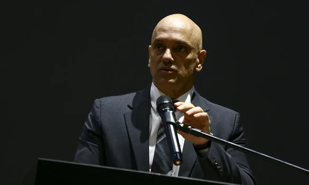 Moraes