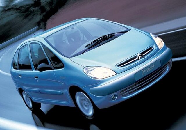 Lançado há 25 anos, Citroën Xsara Picasso revolucionou o segmento