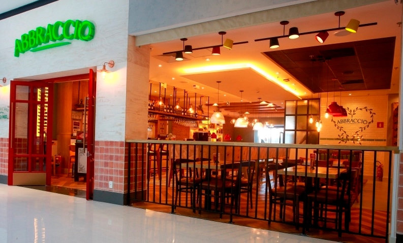 Abbraccio realiza processo seletivo para 85 vagas de emprego em Jundiaí
