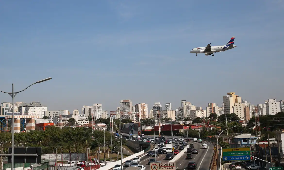 avião
