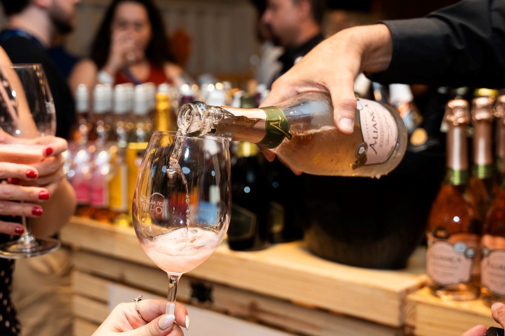 Na Trilha do Vinho chega ao Galleria com experiência dedicada à degustação