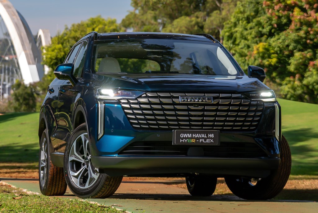 GWM sai na frente mais uma vez e lança Haval H6 híbrido flex