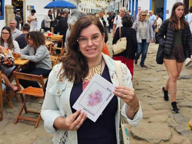 Escritora campineira lança livro sobre o universo feminino na Flip