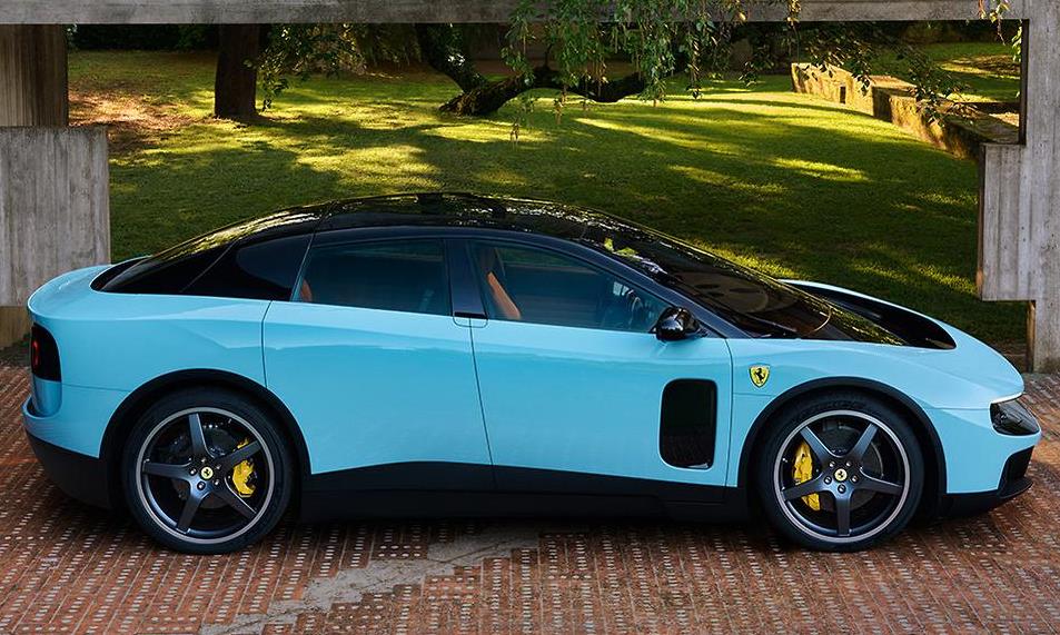 China esgota produção do Ferrari Luce dos próximos meses