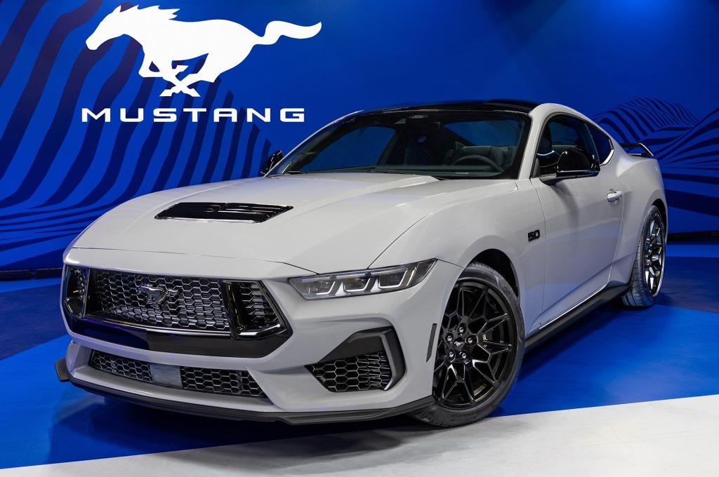 Ford lança a versão especial da F-150 e do Mustang no Brasil