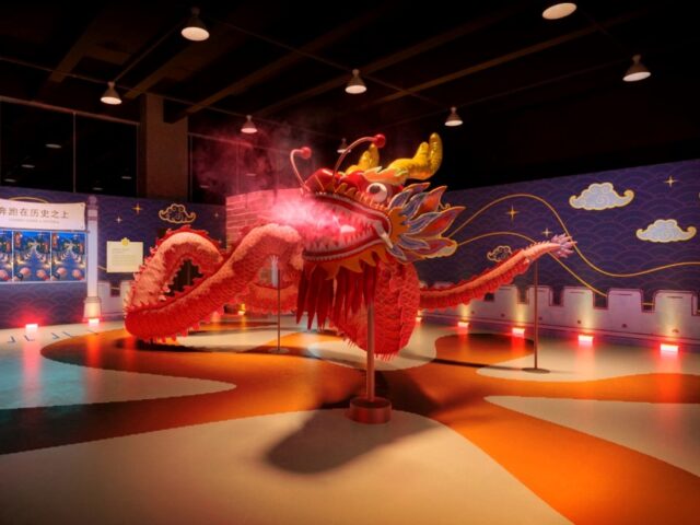 Exposição imersiva leva público a conhecer a história da Muralha da China