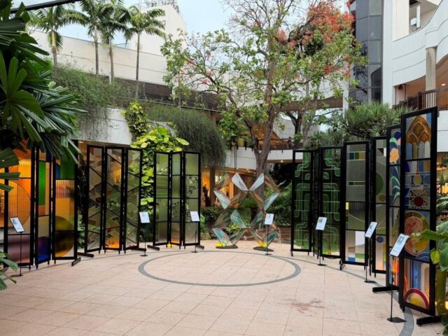 Exposição “Entre Vitrais” entra em cartaz nesta quarta-feira no Galleria
